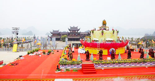 Birth-Ceremony-of-Lord-Buddha-in-Vietnam-2019