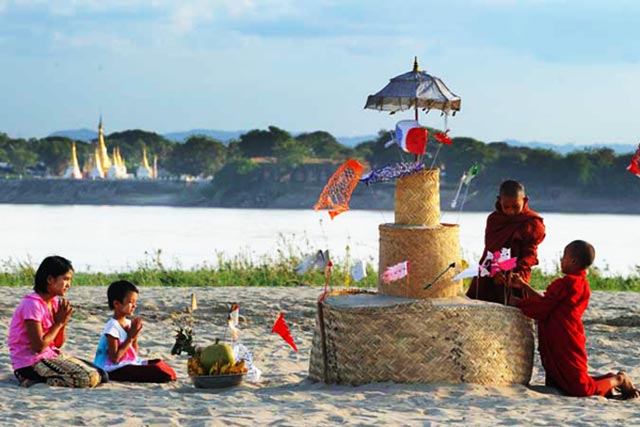 Tabaung Festival