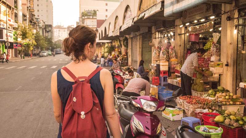 Travel-vietnam_ho-chi-minh-city_shopping