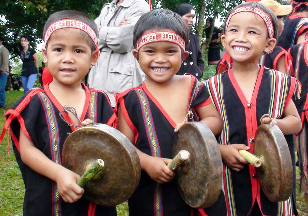 gong-festival-in-vietnam-highland