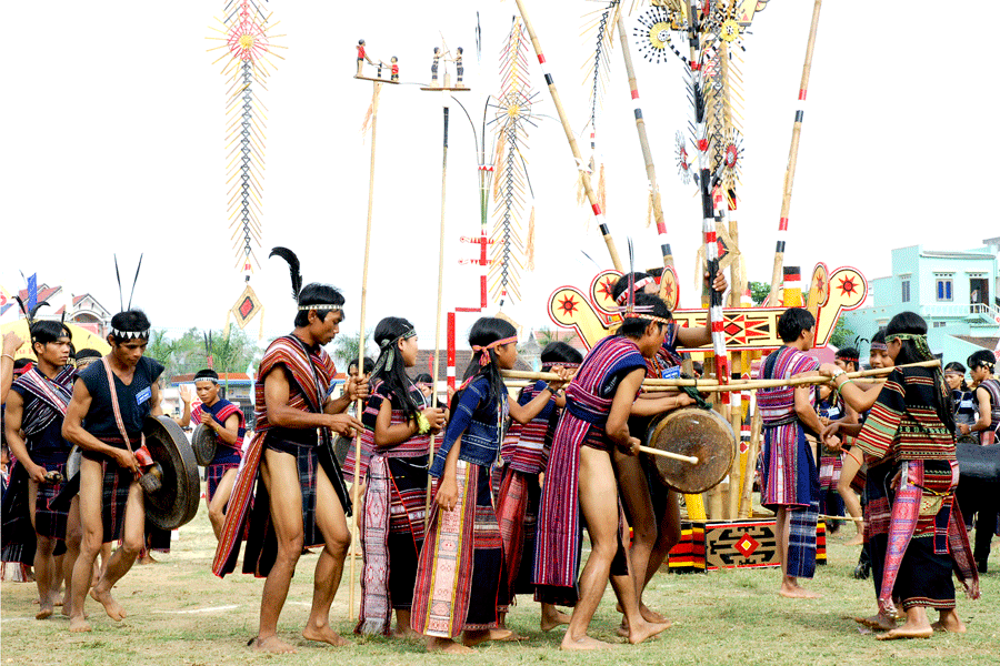 november-festival-in-central-vietnam