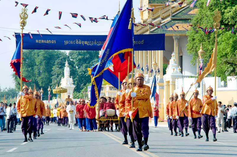 royal-ploughing-cambodia