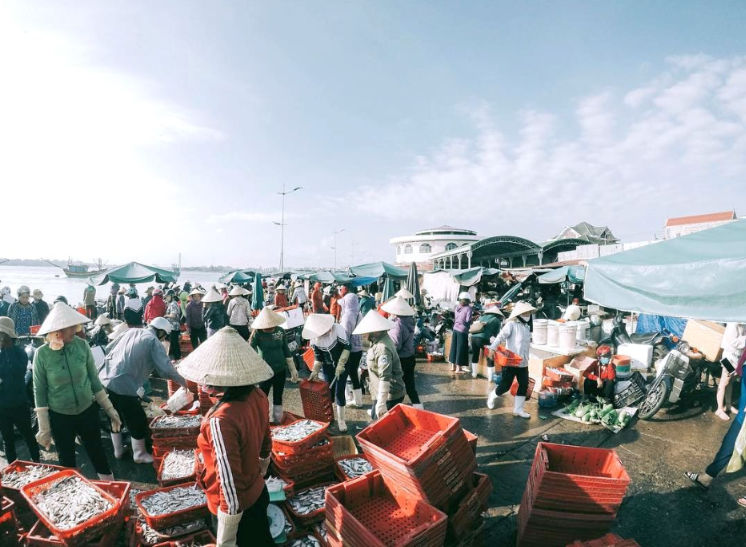 Dong Hoi’s Local Markets