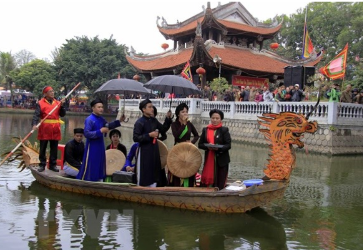 Experience Vietnam’s Famous Quan Ho Folk Singing