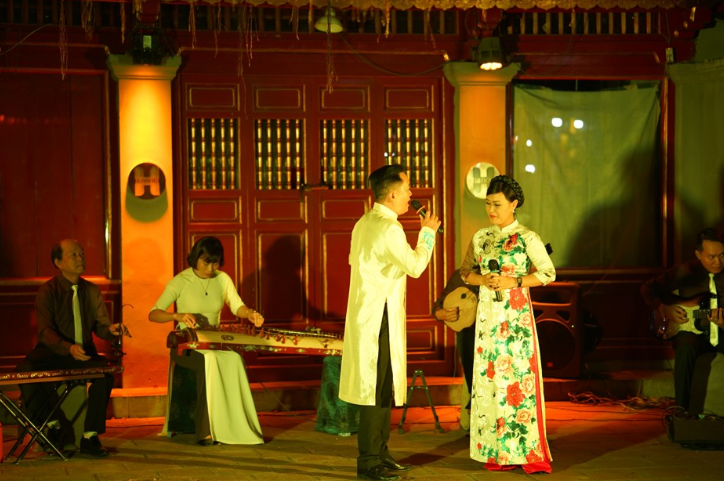 Xam Performances in Hanoi & Other Cities