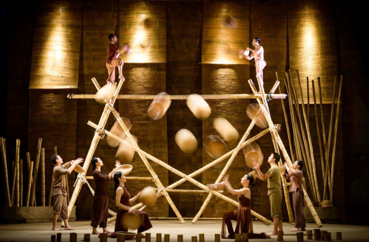 AO Show - Vietnam’s Acrobatic Bamboo Circus