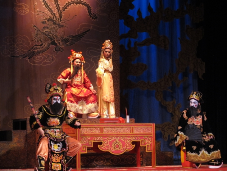 Tuong Differentiates from Other Asian Theatrical Arts
