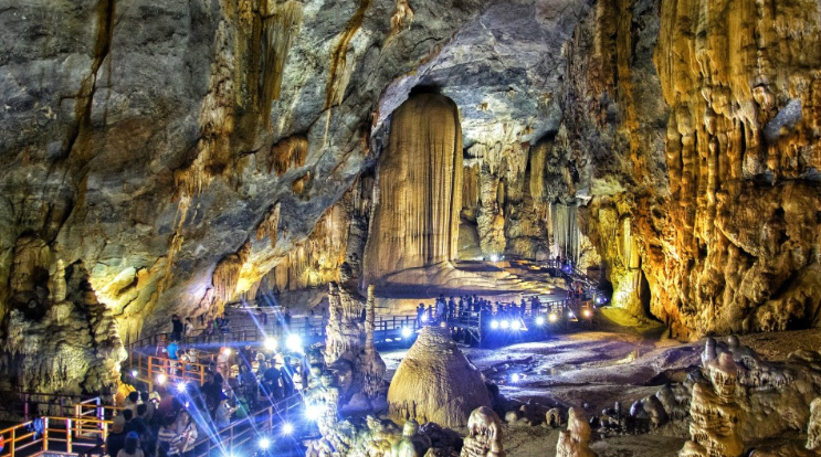 Paradise Cave - A Stunning Alternative for Non-Trekkers