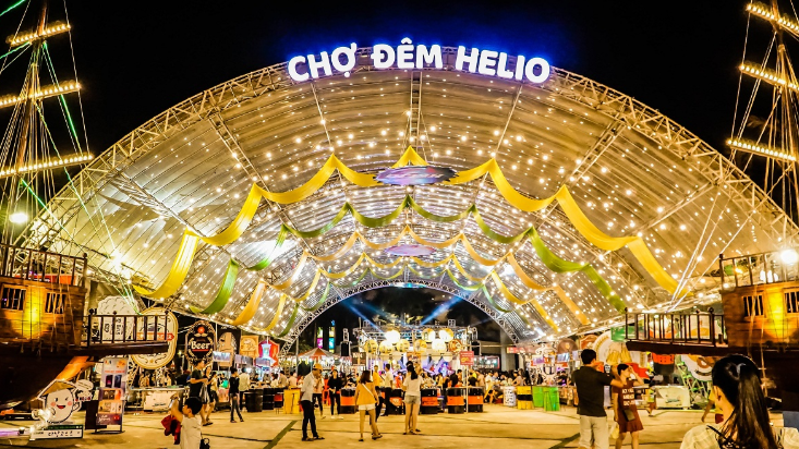 Helio Night Market
