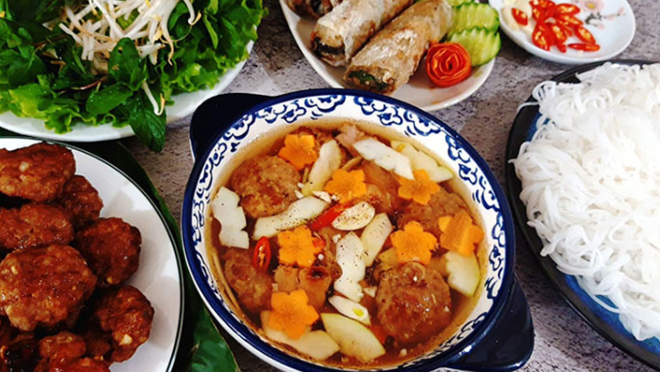 Must-Try Traditional Dishes Near Hanoi’s Museums
