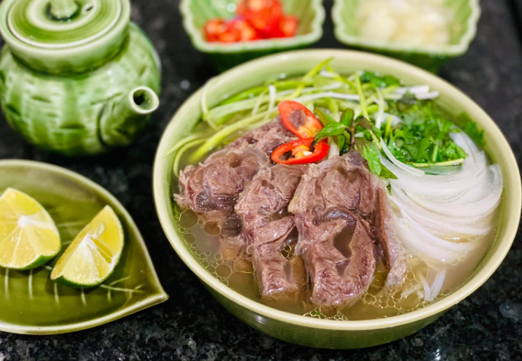 Must-Try Traditional Dishes Near Hanoi’s Museums