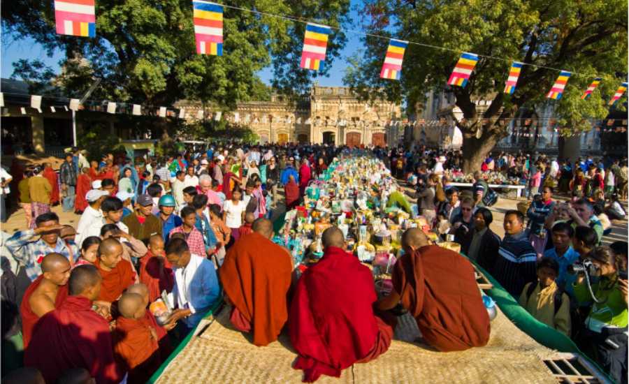 Ananda Pagoda Festival