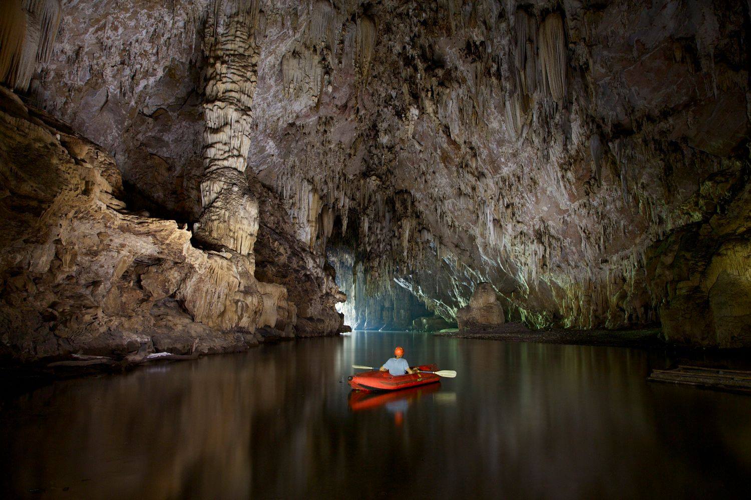 Kayaking in Pu Luong