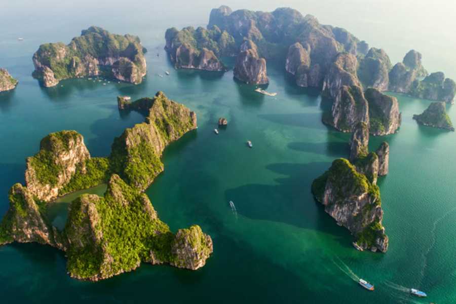 Halong-Bay