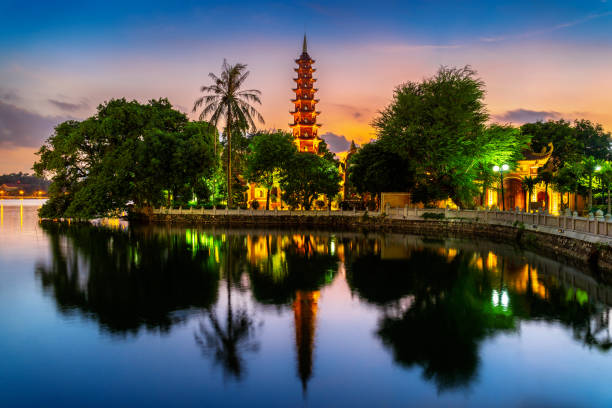 Hanoi in notte