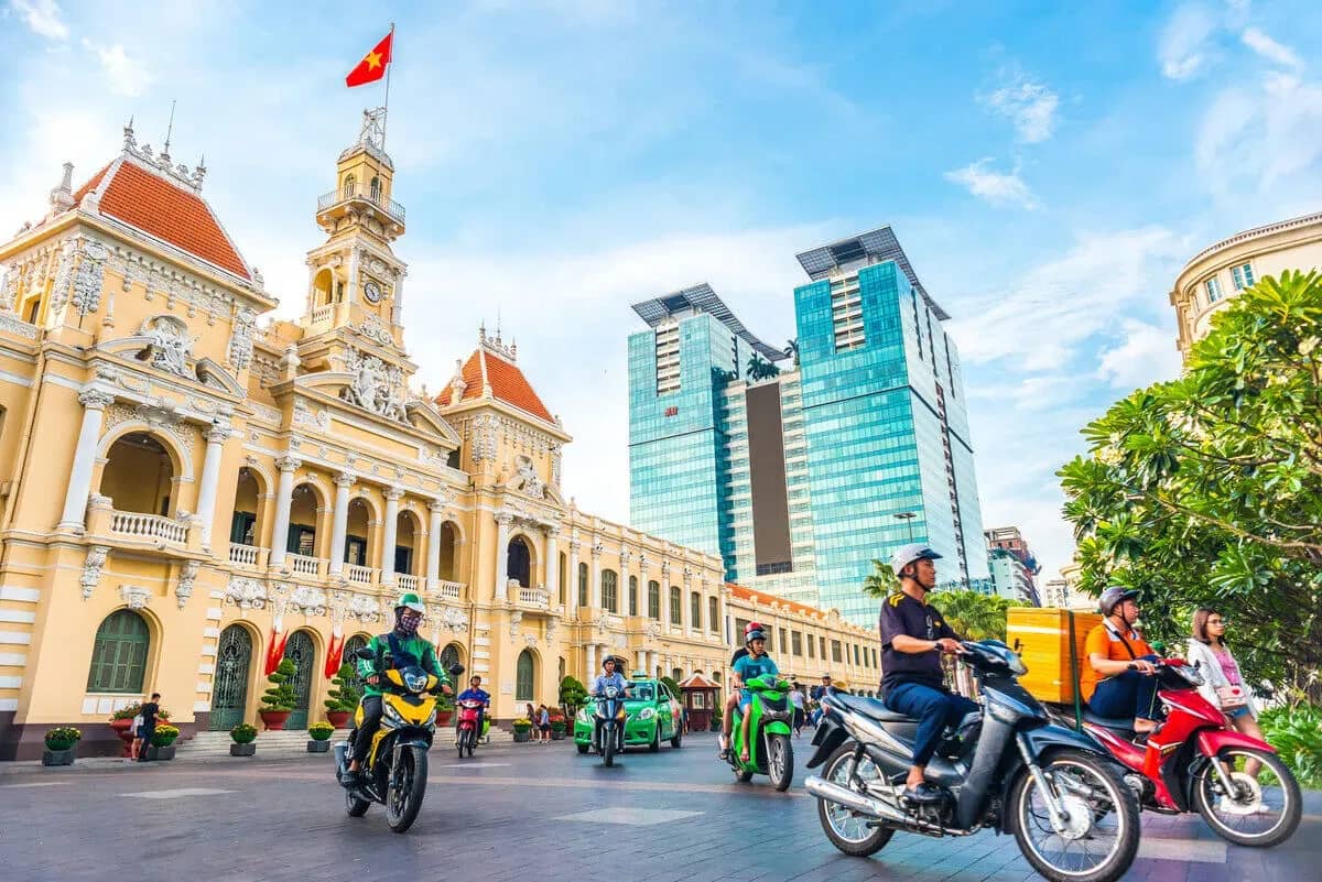 Navigating Ho Chi Minh City – Motorbikes and Modern Infrastructure