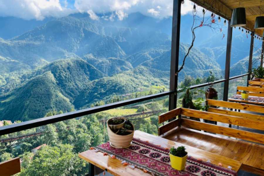 Hidden Cafés in the Hills Sapa