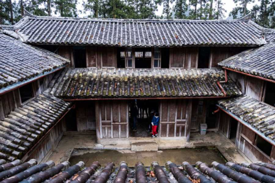 Hmong-Kings-Palace