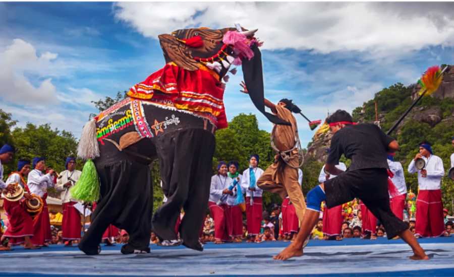 Kyaukse elephant dance festival