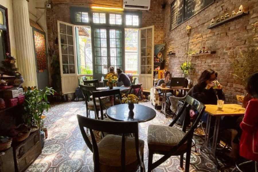 Loading-T-Cafe-Hanoi