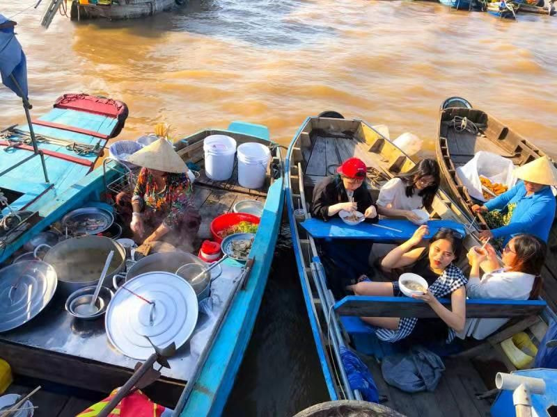 vietnam market place
