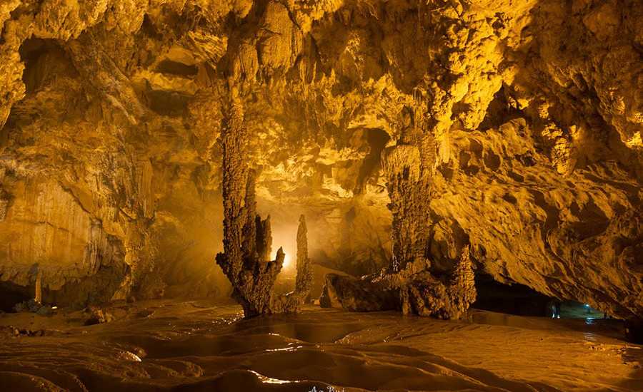 Nguom Ngao Cave
