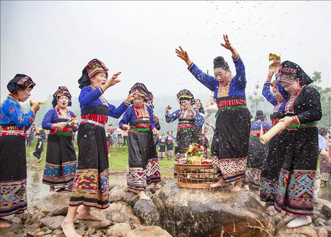 vietnam country tour