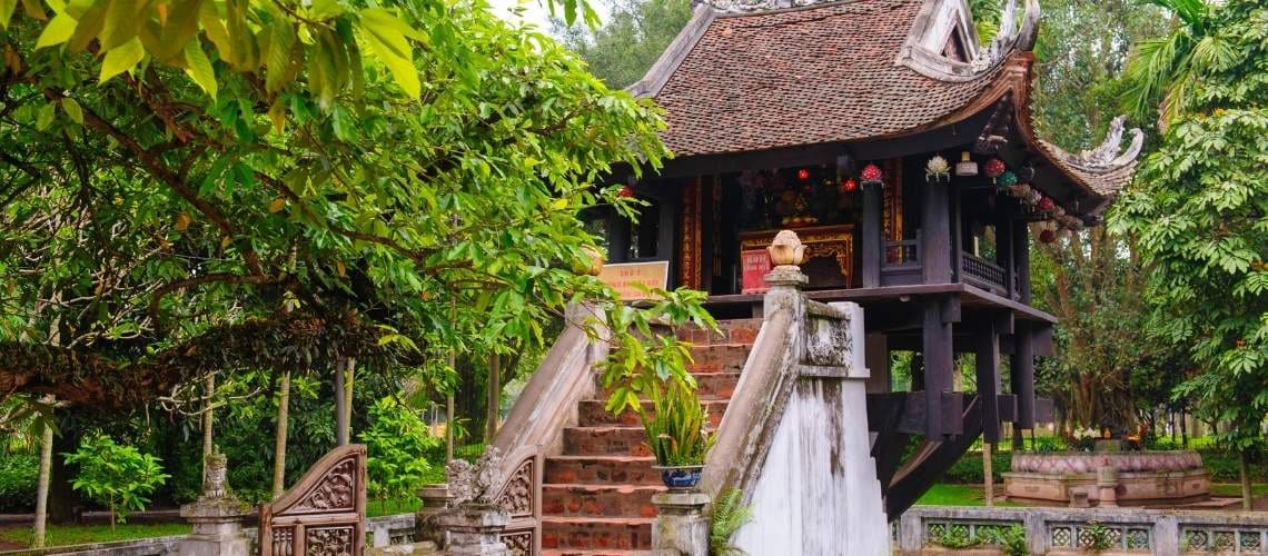 pagoda in hanoi