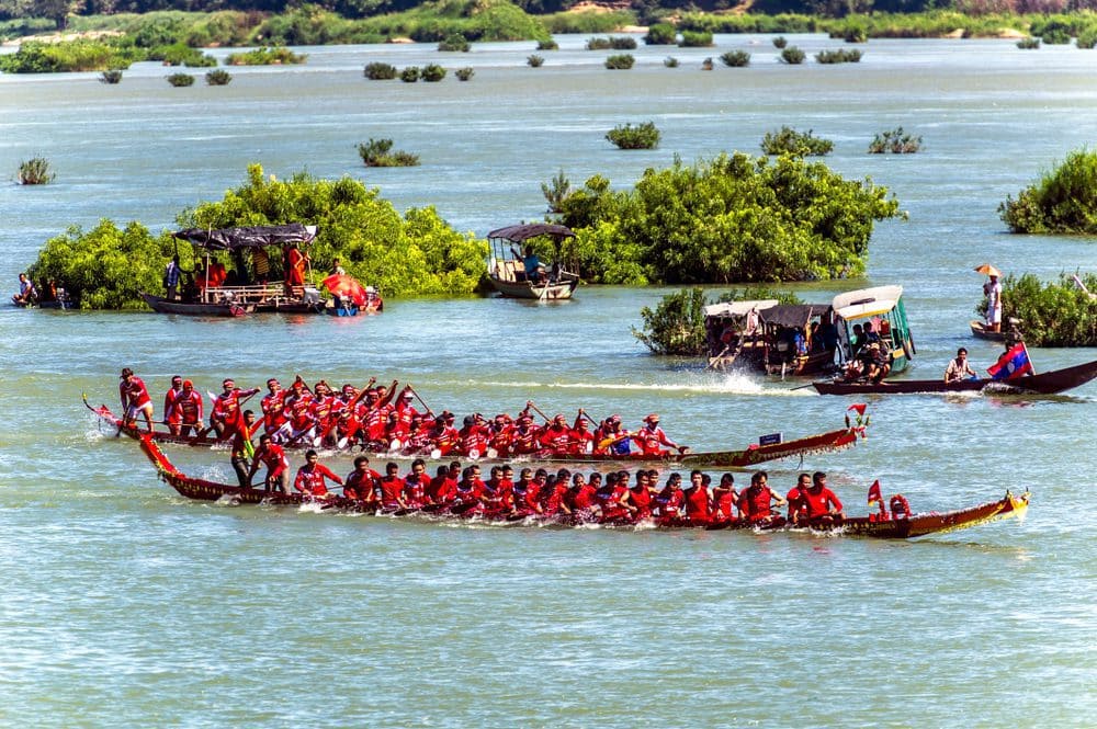 Boat Racing Festival (Boun Suang Heua)