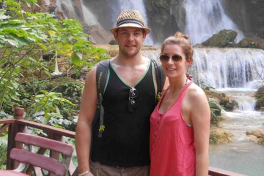 laos-couple-travel