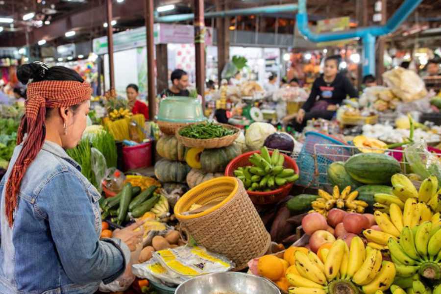 U.S. Travelers Choose March for Visiting Cambodia