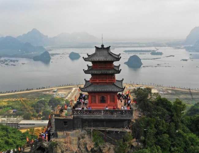 Perfume Pagoda