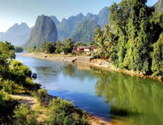 many travelers visit Laos in January